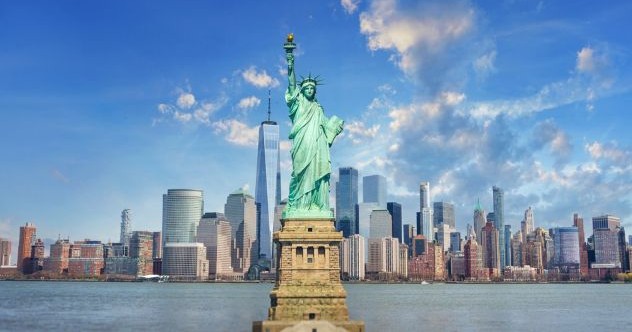 10 monuments emblématiques qui ont failli avoir un autre nom